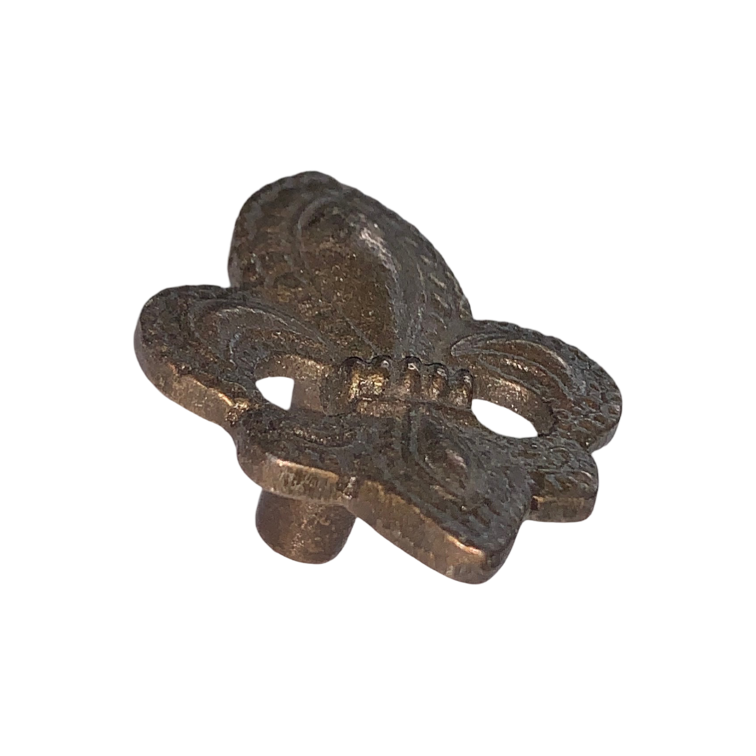 Fleur-De-Lis Drawer Iron Knob